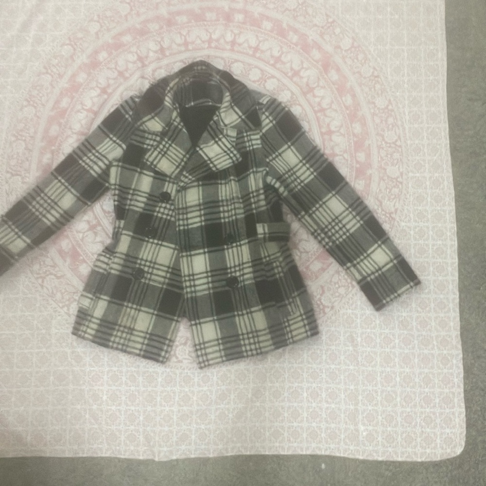 Black and white plaid coat, size 4-6